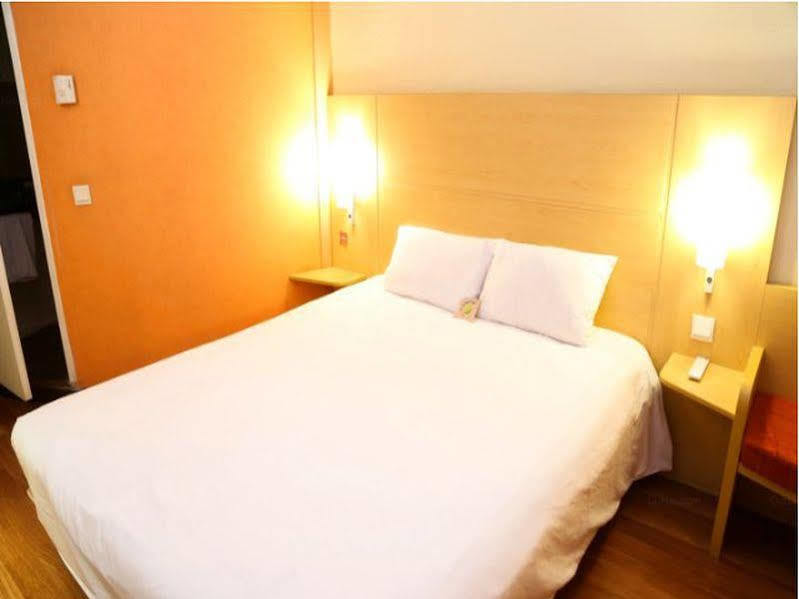 Ibis Wuxi Hi Tech Hotel Exterior photo